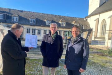Besuch am ältes­ten Kirch­turm nörd­lich der Alpen